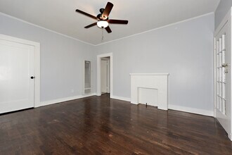 5410 Russell Ave, Unit 5 in Los Angeles, CA - Building Photo - Building Photo