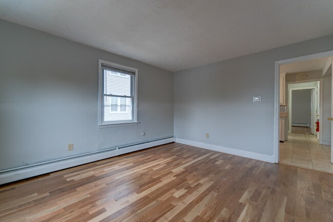 117 Sheldon Ter, Unit 1L in New Haven, CT - Building Photo - Building Photo