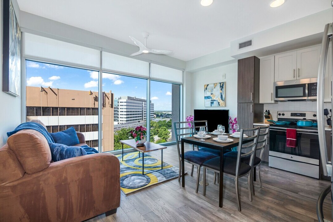 1811 Southgate Blvd in Houston, TX - Building Photo