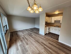 411 Ellerdale St in Saint John, NB - Building Photo - Building Photo