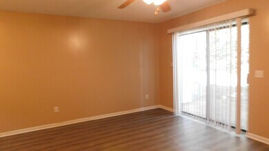 226 Candlebrook Dr in Enterprise, AL - Building Photo - Building Photo