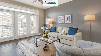 2400 Fort Worth Ave, Unit 1205.942901 in Dallas, TX - Building Photo - Building Photo