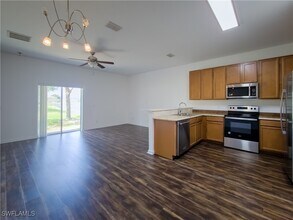 2770 Revolution St in Melbourne, FL - Building Photo - Building Photo