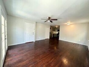 271 Grant Ave in Jersey City, NJ - Building Photo - Building Photo