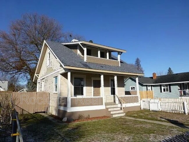 5123 N Monroe St in Spokane, WA - Building Photo - Building Photo