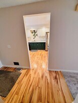 25 Willowick Dr in Fairport, NY - Building Photo