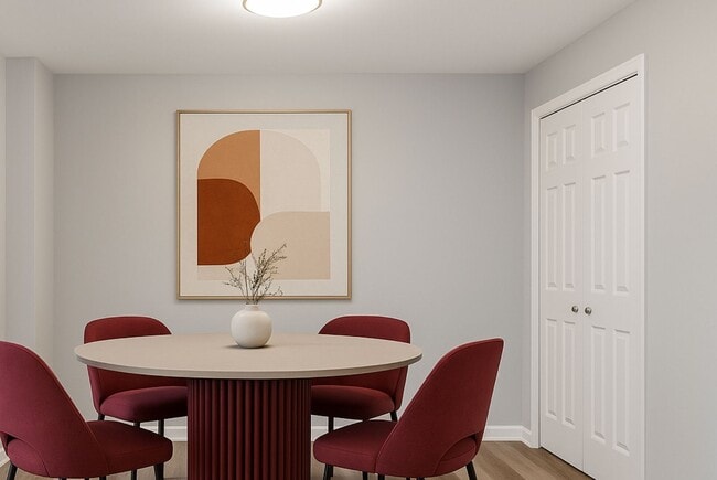 Miry Run Apartments in Mercerville, NJ - Foto de edificio - Building Photo