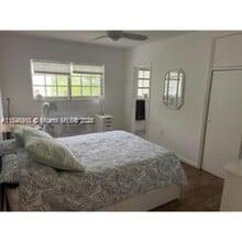 6511 Santona St in Coral Gables, FL - Foto de edificio - Building Photo