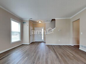 310 Hennepin Dr in Maineville, OH - Building Photo - Building Photo