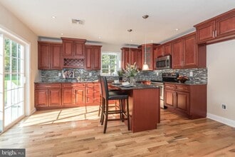 412 Norristown Rd in Horsham, PA - Building Photo - Building Photo