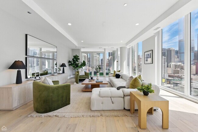 146 W Erie St in Chicago, IL - Building Photo - Building Photo