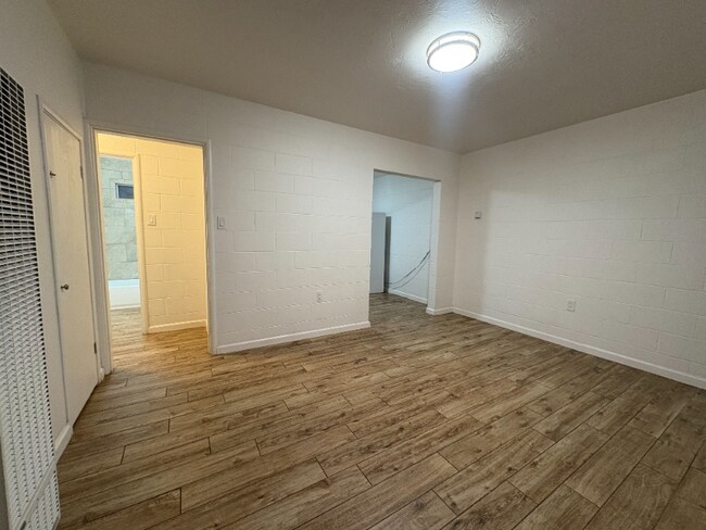 109 8th St in Greenfield, CA - Foto de edificio - Building Photo