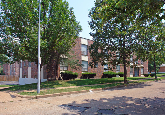 3805 Itaska St in St. Louis, MO - Foto de edificio - Building Photo