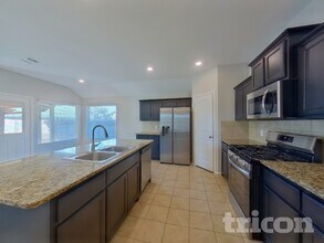 7904 Mosspark Ln in Fort Worth, TX - Building Photo - Building Photo