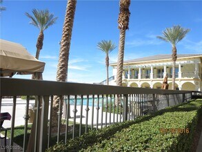 2455 W Serene Ave in Las Vegas, NV - Building Photo - Building Photo