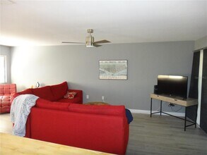 2746 Orchid Oaks Dr in Sarasota, FL - Building Photo - Building Photo