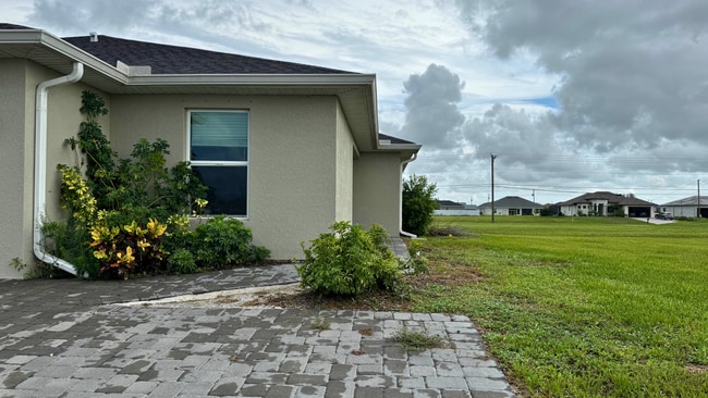 1214 NW 16th Terrace in Cape Coral, FL - Building Photo - Building Photo