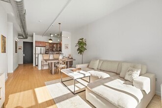 234 10th St in Jersey City, NJ - Building Photo - Building Photo