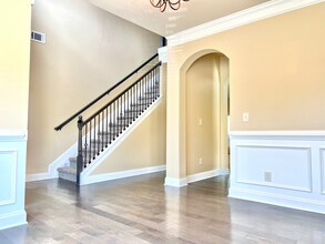 2742 Misty Ivy Dr in Buford, GA - Foto de edificio - Building Photo