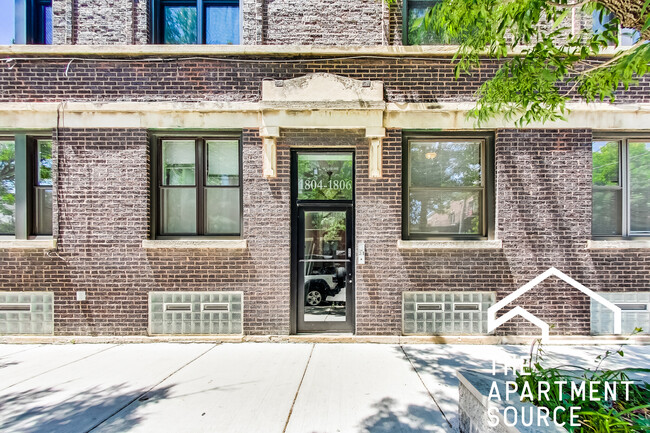 1806 N Sheffield Ave, Unit 1 in Chicago, IL - Building Photo - Building Photo