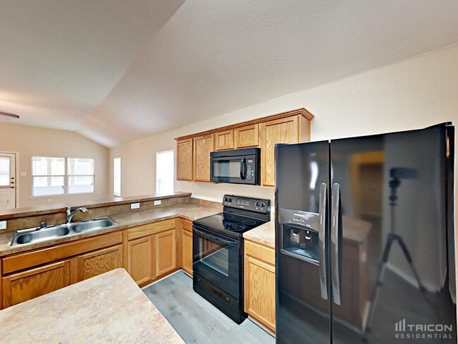 405 Fireberry Dr in Rockwall, TX - Foto de edificio - Building Photo