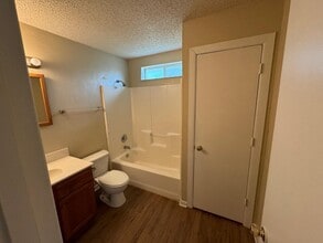 435 Larry Dr in Longview, TX - Building Photo - Building Photo