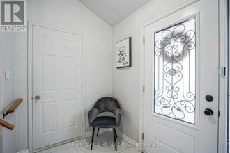 113 Placentia Blvd in Toronto, ON - Building Photo - Building Photo