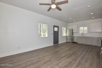 3831 North 8th St in Phoenix, AZ - Building Photo - Building Photo