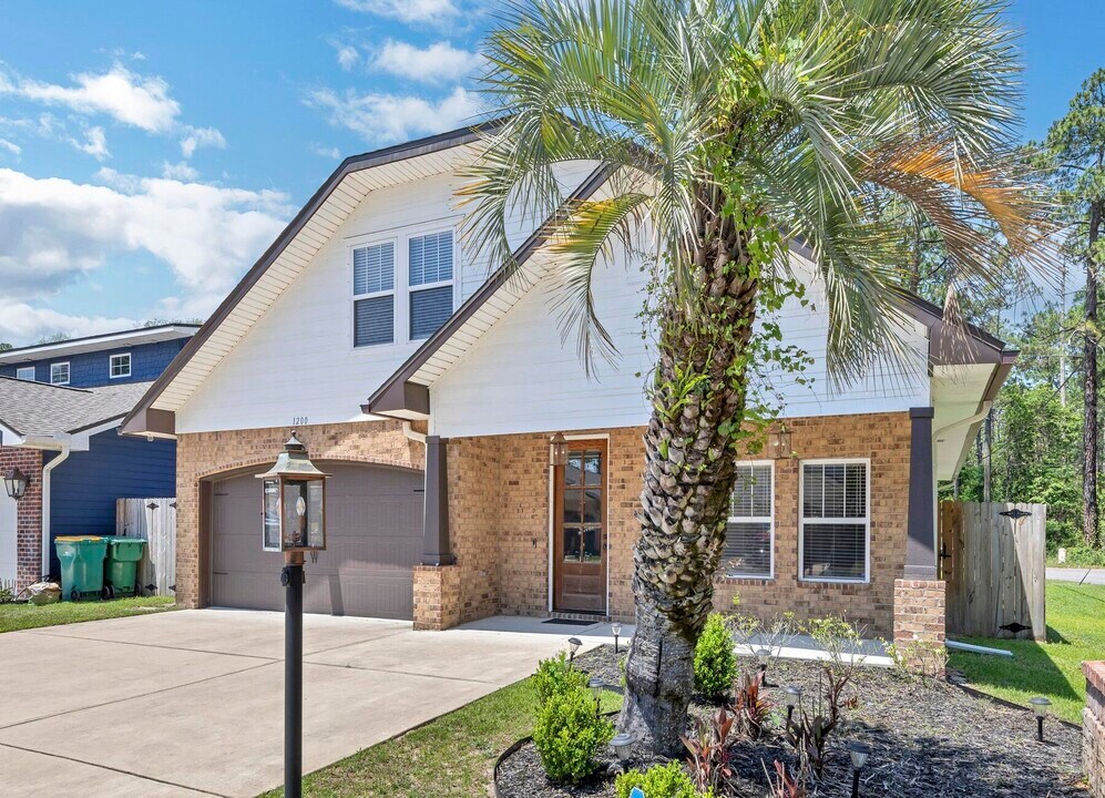 1200 French Quarter's Wy in Fort Walton Beach, FL - Foto de edificio