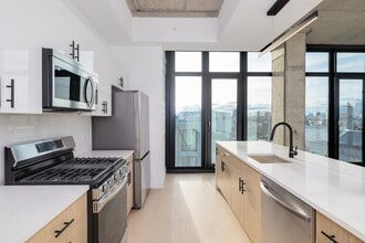 Corner 2nd in Philadelphia, PA - Foto de edificio - Interior Photo