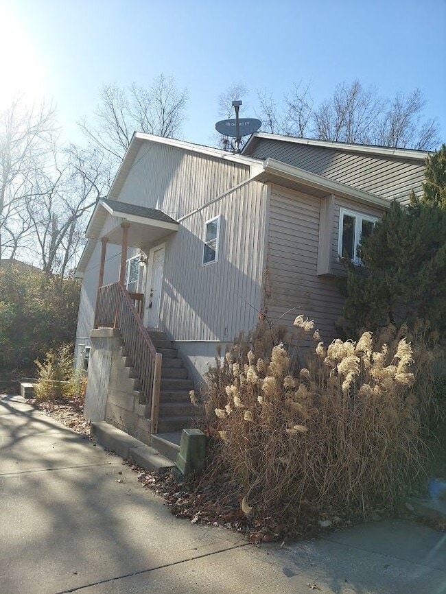 GLENDALE TOWNHOMES in Independence, MO - Building Photo - Building Photo