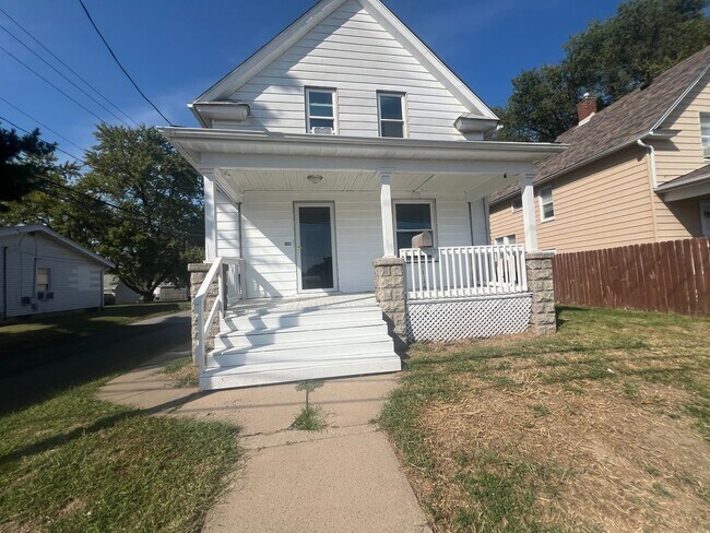 property at 1537 24th Ave