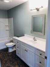 105 Birdseye View Dr, Unit 1 in Ithaca, NY - Foto de edificio - Building Photo