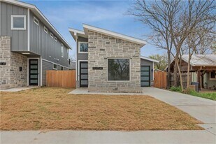 1210 Brentwood St in Austin, TX - Building Photo