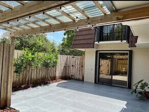 308 3rd Ln in Palm Beach Gardens, FL - Building Photo - Building Photo