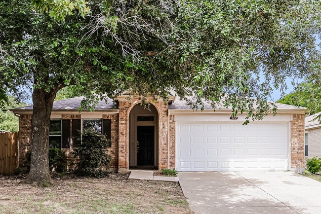 property at 322 Oakhurst Dr