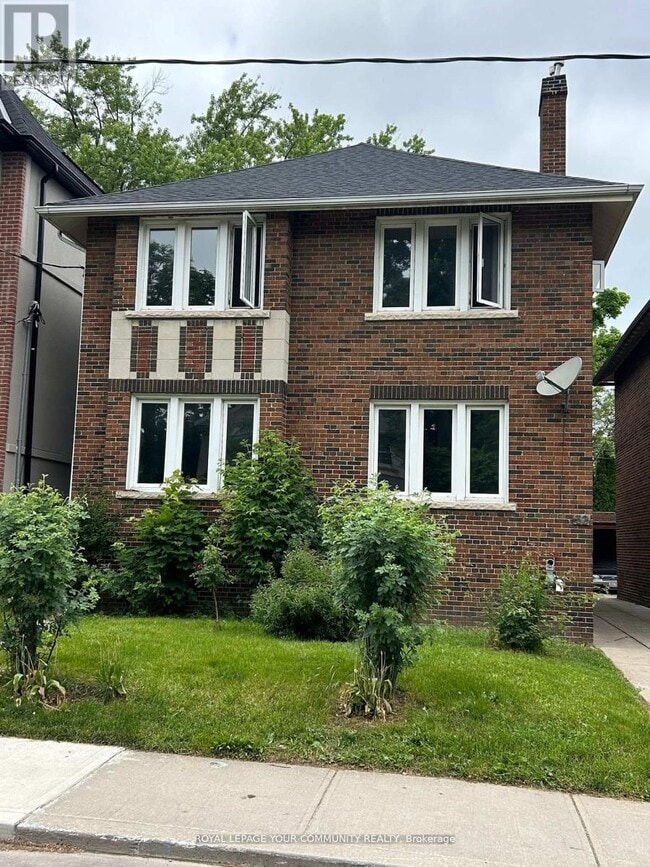 property at 32 Glen Echo Rd