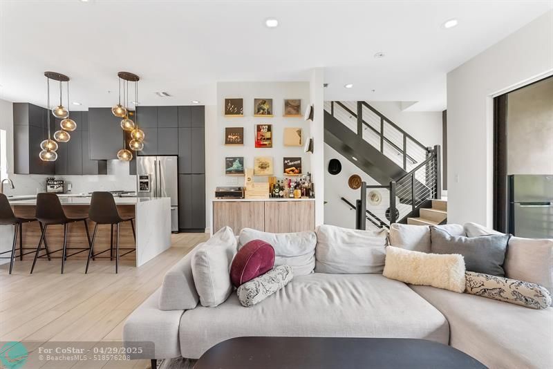 835 NE 17th Terrace in Fort Lauderdale, FL - Building Photo
