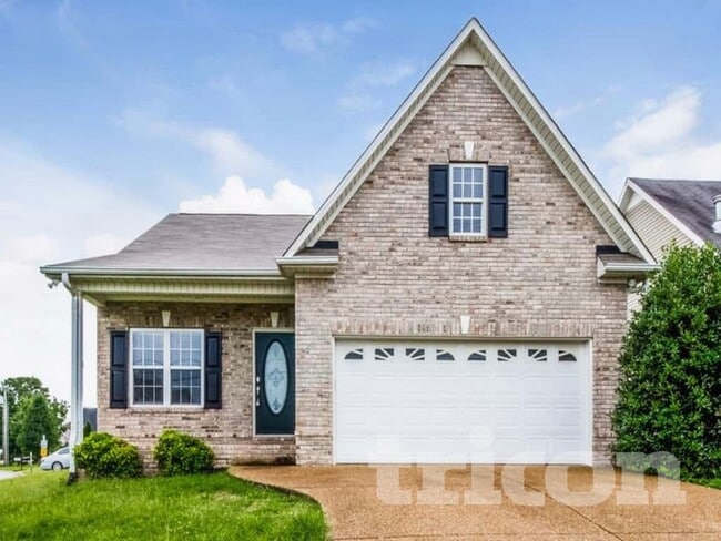 property at 1015 Golf View Way