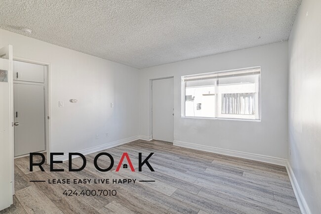 property at 1305 Griffith St