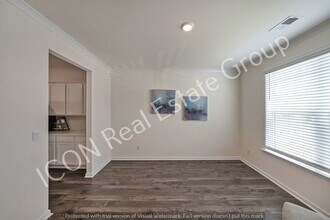 3349 English Elm Wy in Loganville, GA - Foto de edificio - Building Photo