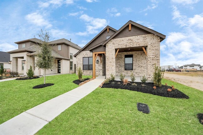 11819 S Pavillion Dr in Mont Belvieu, TX - Building Photo - Building Photo