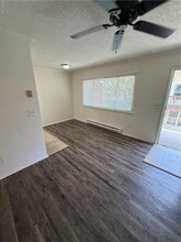 255 W Ocean View Ave, Unit 16 in Norfolk, VA - Building Photo - Building Photo