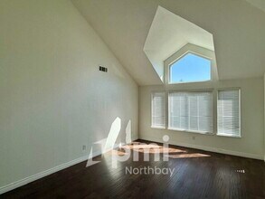 1126 Meadowlark Dr in Vacaville, CA - Building Photo - Building Photo