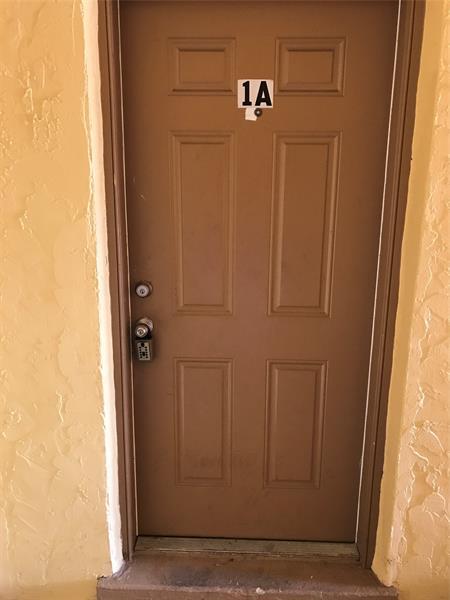 2946 NW 55th Ave in Lauderhill, FL - Building Photo - Building Photo