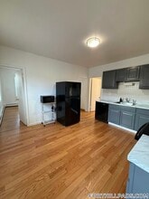 155 Centre St in Boston, MA - Foto de edificio - Building Photo