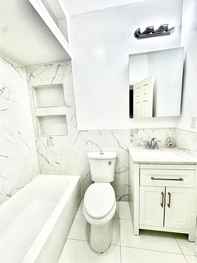 88 South St in Jersey City, NJ - Building Photo - Building Photo