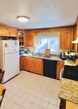 108 Manet Rd, Unit 108 in Chestnut Hill, MA - Building Photo - Building Photo