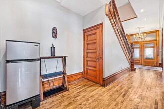 4299 Blvd. De Maisonneuve Ouest in Westmount, QC - Building Photo - Building Photo