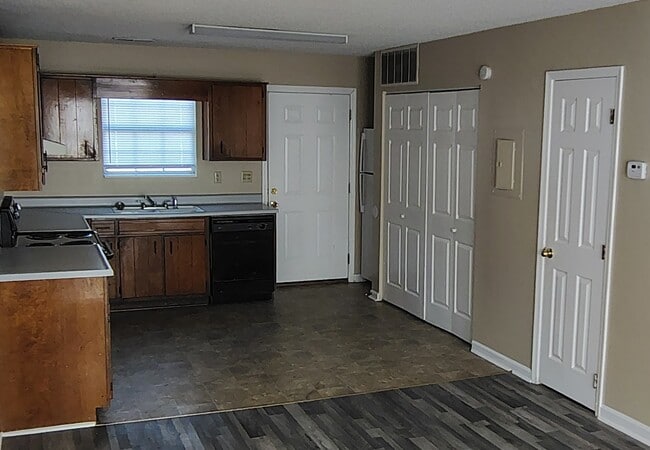 2250 Spring Meadow Ln SE, Unit Apt # 1 in Cleveland, TN - Foto de edificio - Building Photo